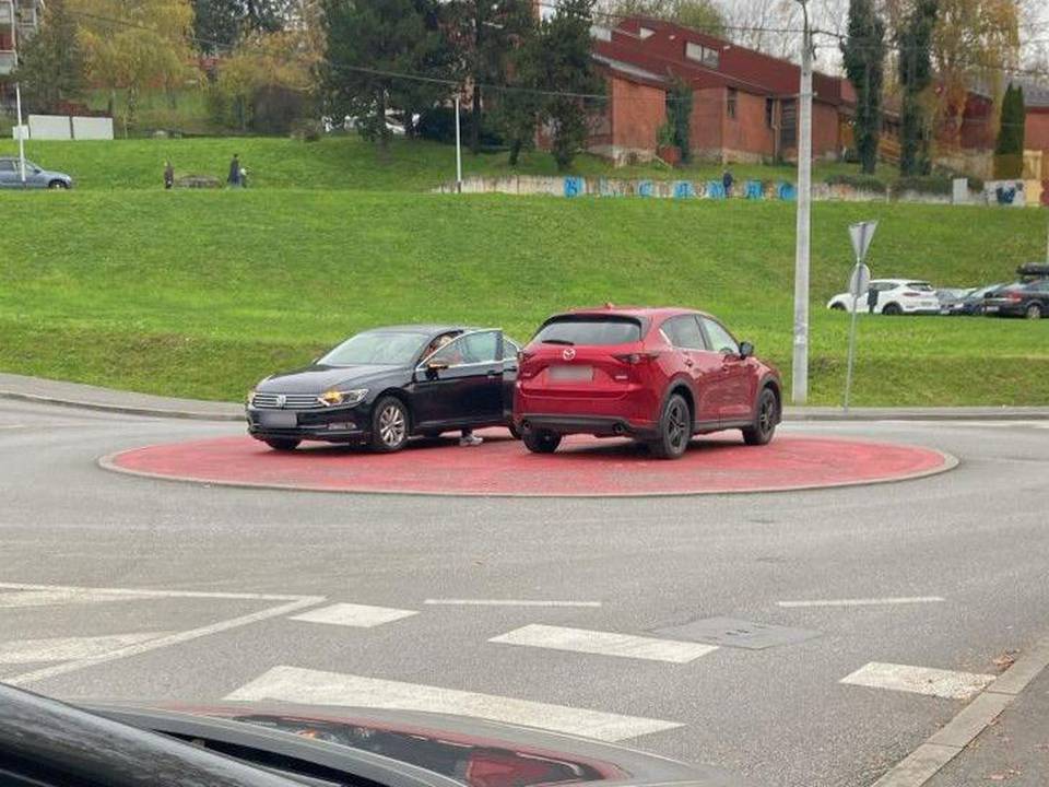 Ovo još nismo vidjeli! Parkirali na Svetom Duhu, trudnica je u šoku: 'Ja se nisam toga sjetila'