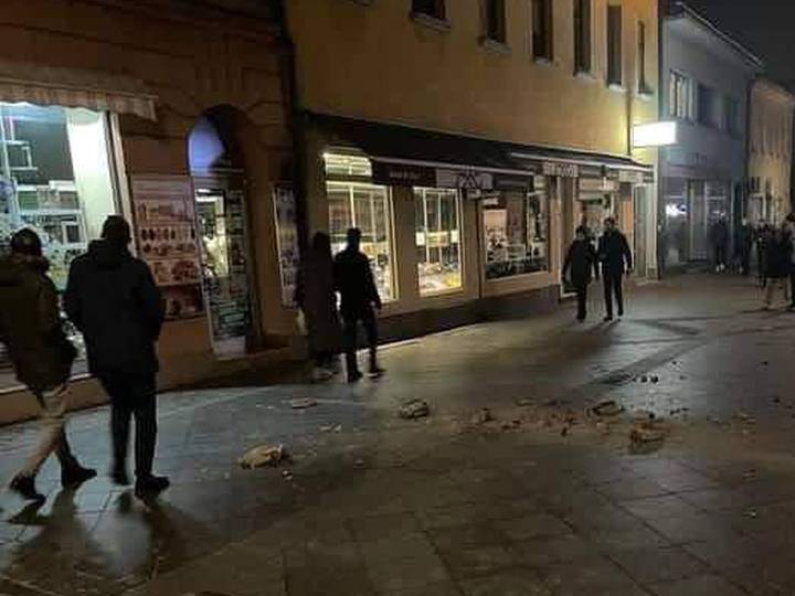 FOTO Prve slike iz Zenice: Potres izazvao štetu na zgradi u centru