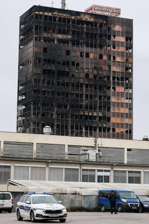 Zagreb: Vjesnikov neboder tjedan nakon požara, očevid je u tijeku