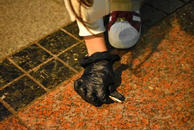 Niš: Svi građani i studenti nakon prosvjeda očistili ulice kao da prosvjeda nije niti bilo