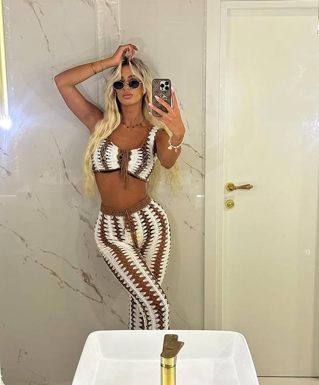 FOTO Kakve fotke! Pogledajte zavidnu liniju Lare - naše domaće fitness influencerice