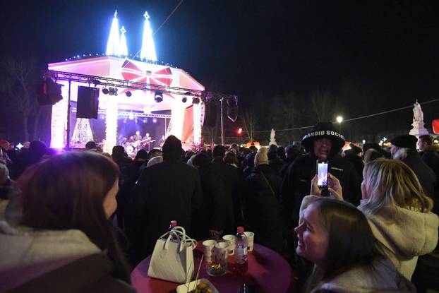 Bjelovar: Vlado Klember nastupio na dočeku Nove Godine