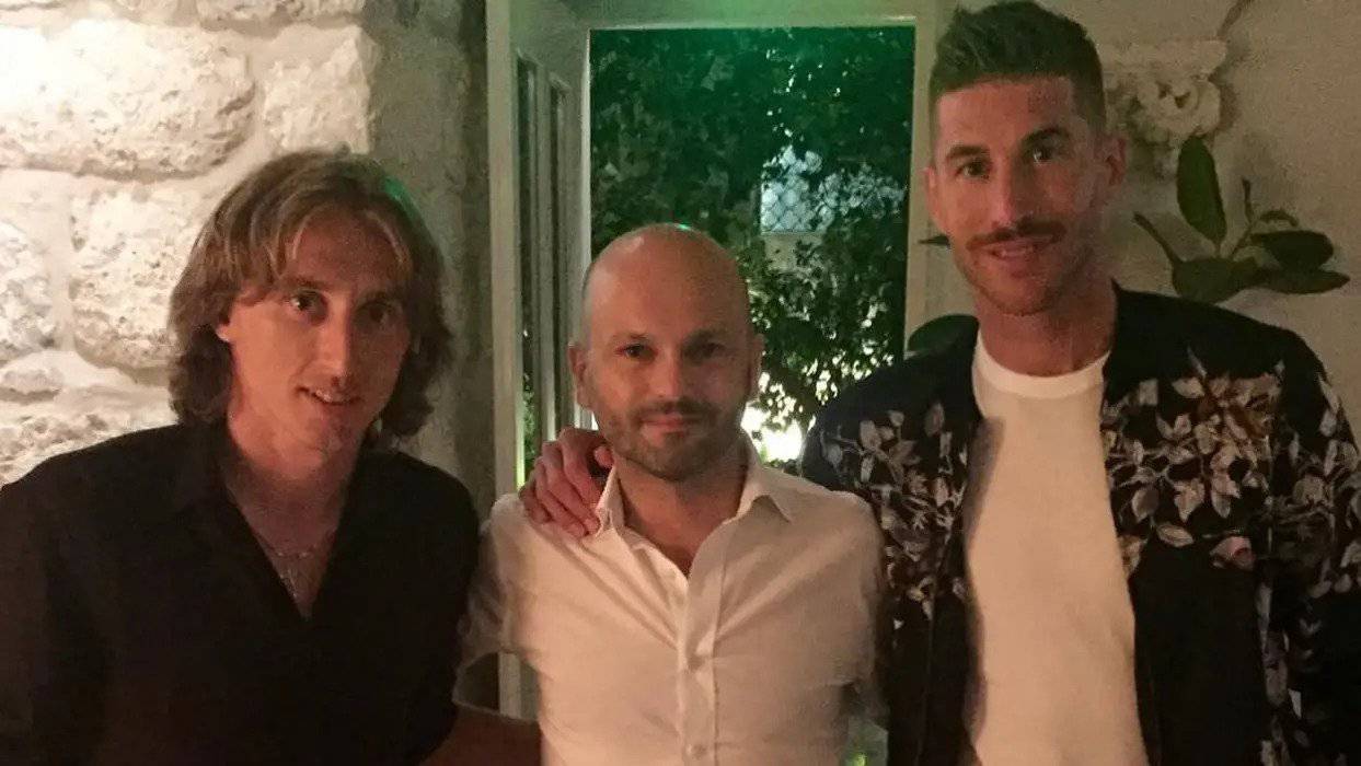 Gdje ljetuje Luka Modrić? Dva grada na hrvatskoj obali često posjećuje, doveo je i Ramosa!