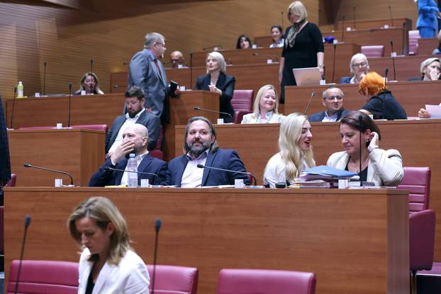 Zagreb: Pocela 7. sjednica Hrvatskoga sabora