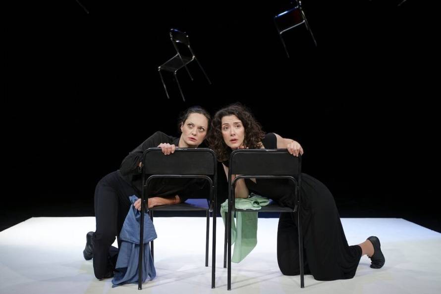 Premijerno je izvedena 'Mater Noster' u KNAPU, priča o obitelji bez uljepšavanja, ali i osude