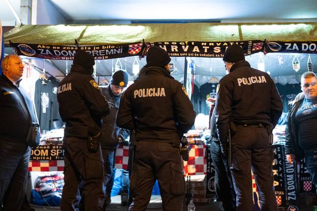 Zagreb: Gužva oko Arena zbog Thompsonovog koncerta