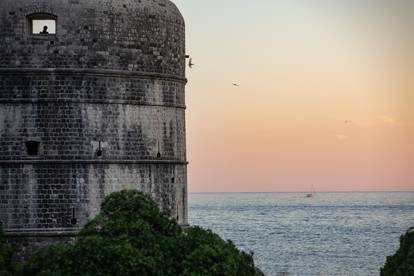 Zalasci sunca u Dubrovniku su apsolutna čarolija boja i prirode