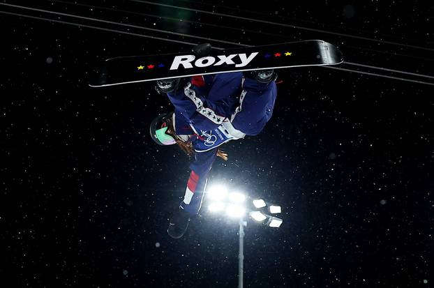 Snowboard - Women's Snowboard Halfpipe Final