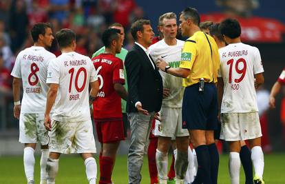 Sudac o smiješnom penalu za Bayern: Istina, pogriješio sam