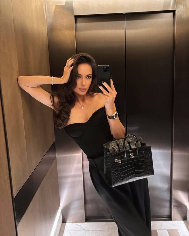 FOTO Sjećate  li se Nikol Bulat? Malo tko bi je prepoznao: Evo kako izgleda bivša Feminnemka