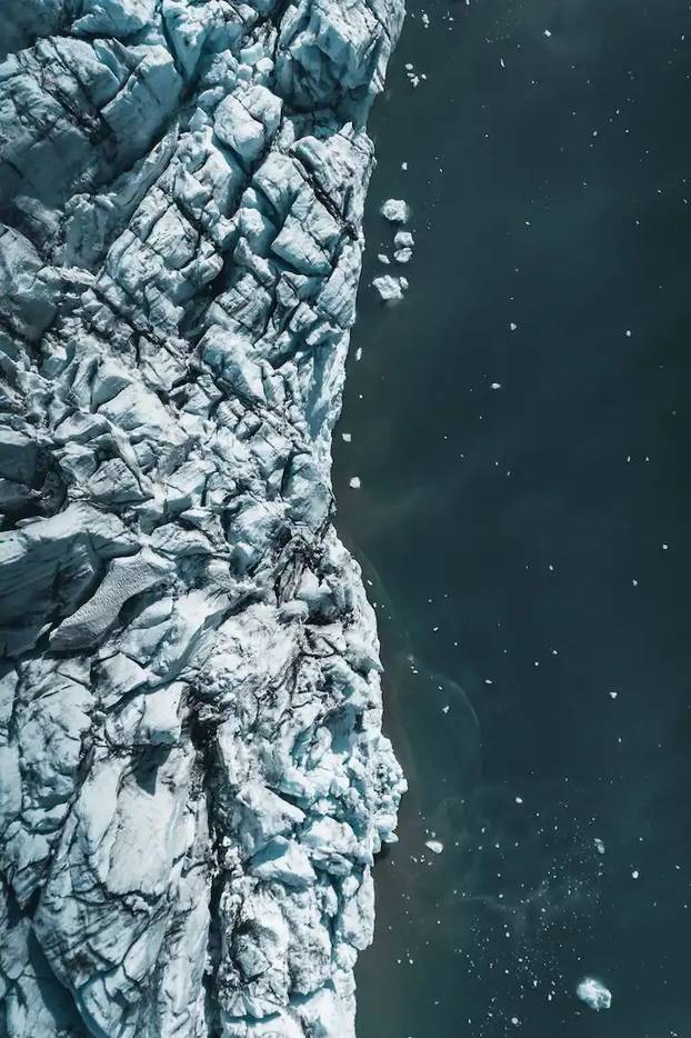 FOTO Ovo je prva plutajuća kućica za odmor na Grenlandu: Cijena noćenja će vas šokirati