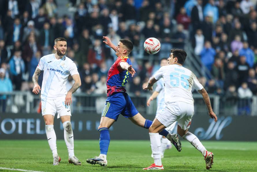 Susret Rijeke i Hajduka u četvrtfinalu Hrvatskog nogometnog kupa