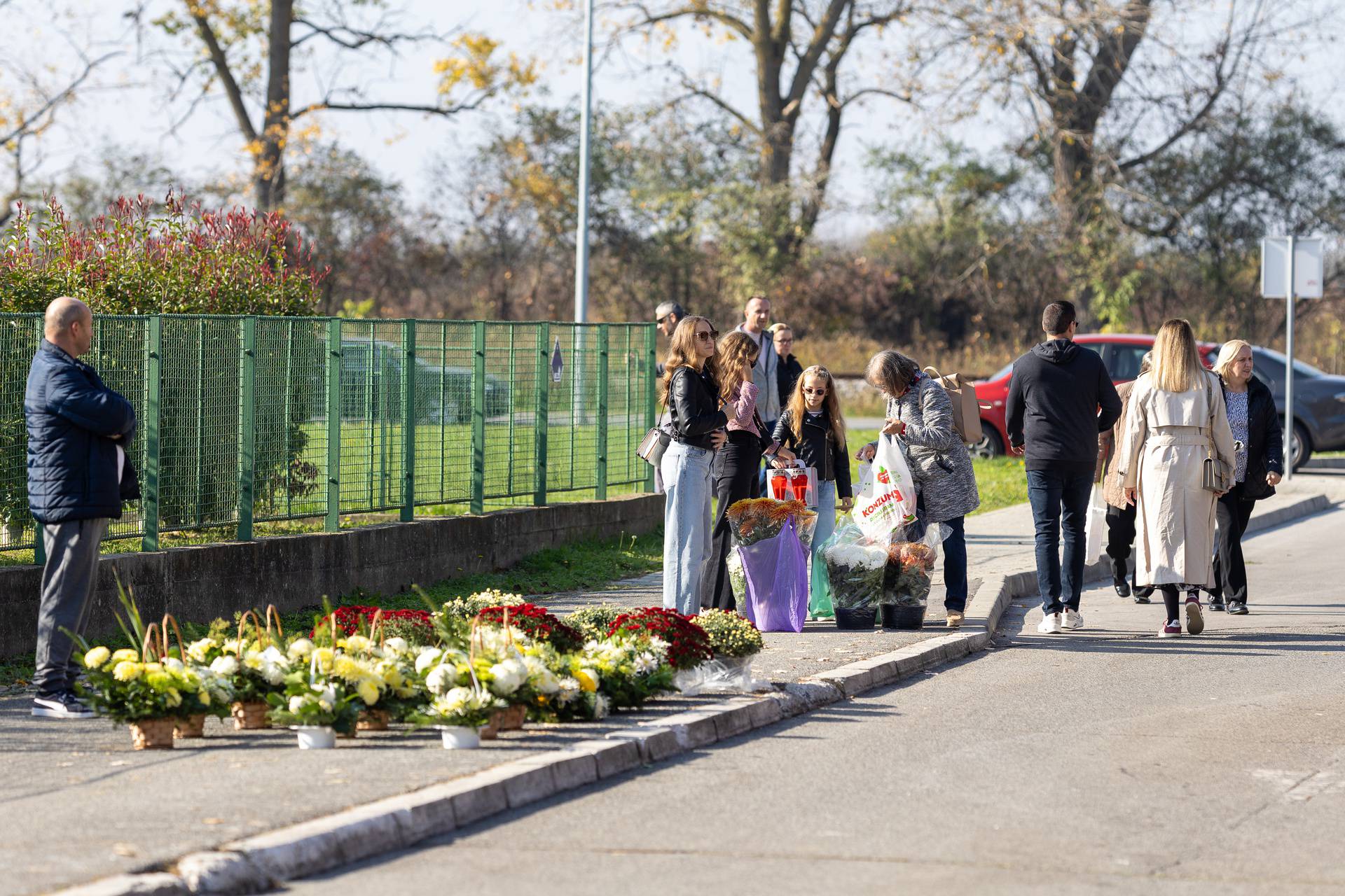 Osijek: Bogata ponuda raznih cvjetnih aranžmana 