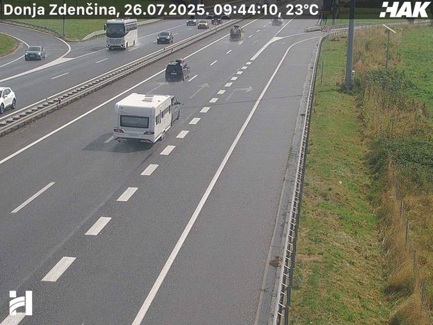 Pojačan promet na cestama, kilometar kolone kod Lučkog