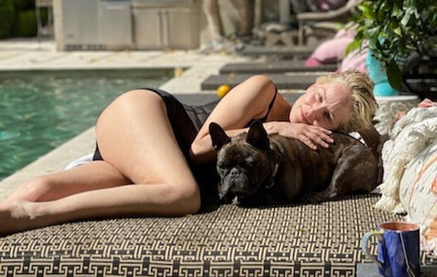 'Sirove strasti 3': Sharon Stone podijelila golišavu fotografiju, a fanovi ne štede komplimente