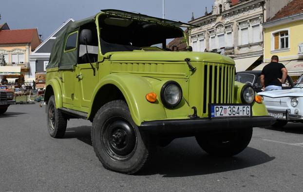 Požega: Čuveni modeli izloženi u sklopu oldtimer manifestacije"Trophy Zlatnom dolinom 2026."