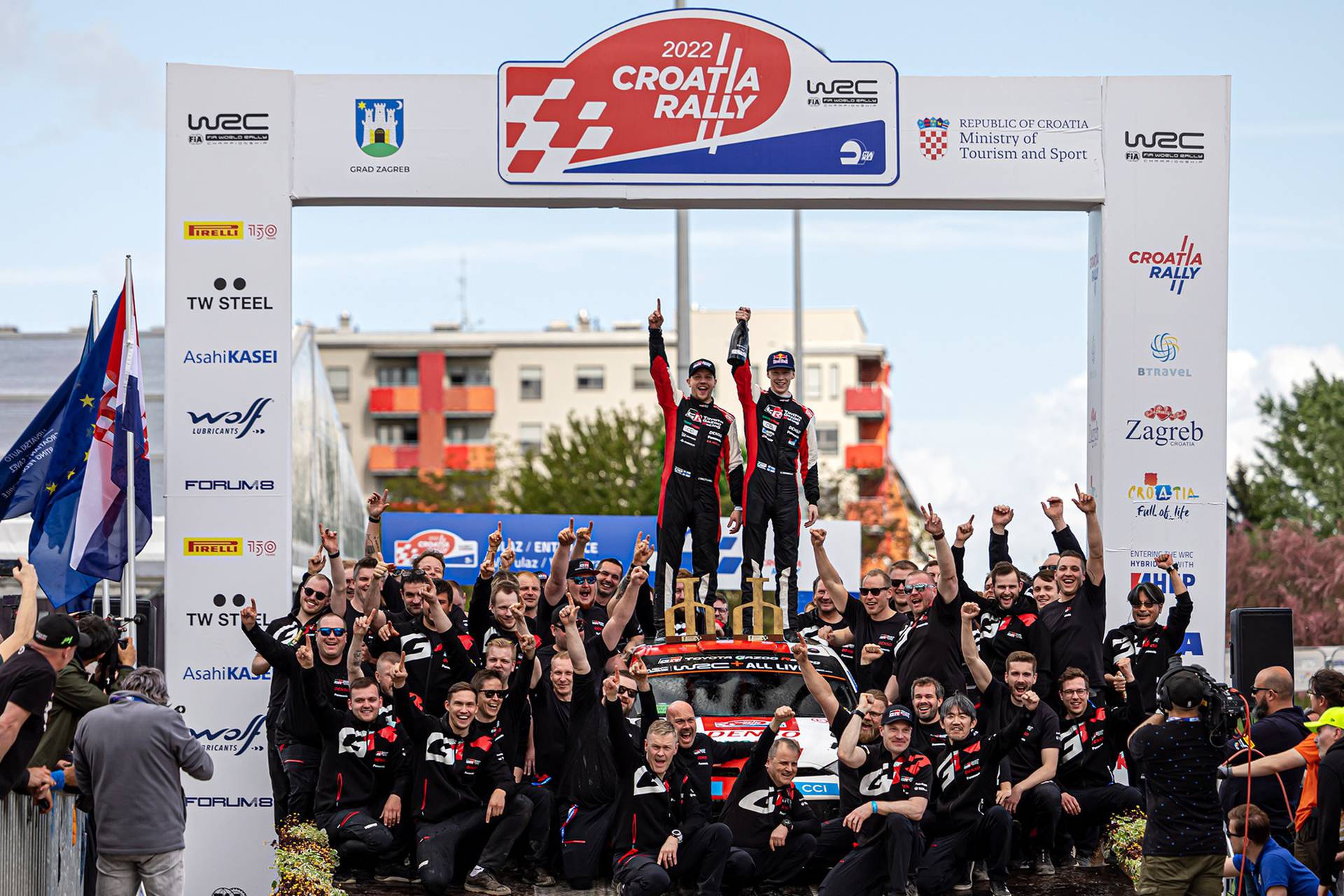 Završio spektakl: Uzbudljivom završnicom zatvoren WRC Croatia Rally 2022!