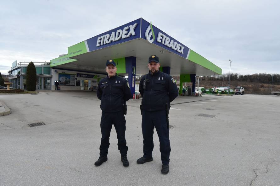 Djelatnika pumpe oživljavali 40 minuta: 'Policajci, vi ste heroji'