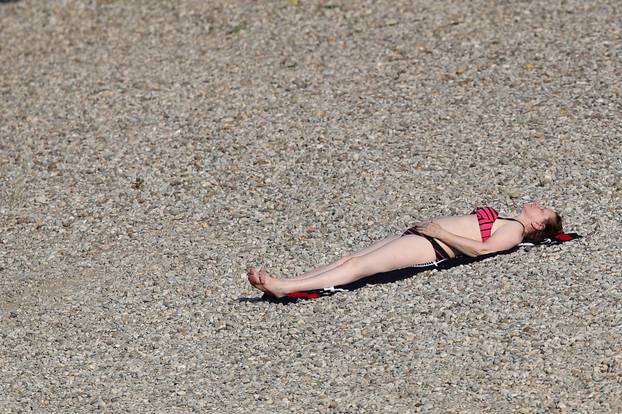 Spas od vrućina na zagrebačkom jezeru Jarun