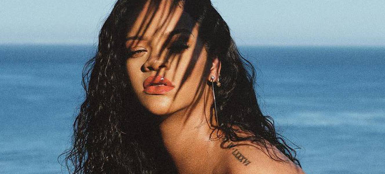 Rihanna je razbjesnila fanove novom fotkom: 'Curo, ja sam ateist, i meni je ovo previše...'