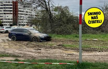 FOTO Idem na Hrelić. - E ne ideš! Zapeo u blatu. Htio presjeći put preko livade: 'Često to vidimo'