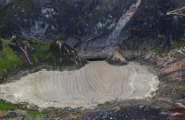 Imotski: Presušilo je  Modro jezero