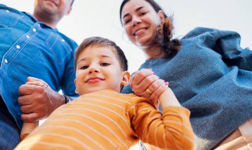 Mitovi i &ccaron;injenice: Osobine po kojima &cacute;ete prepoznati darovito dijete i savjeti za roditelje