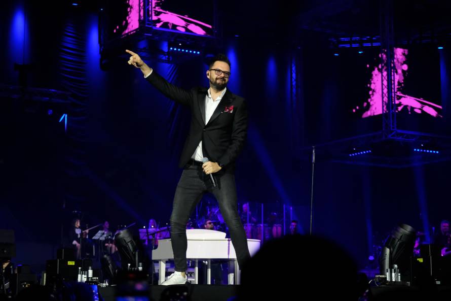 Petar Grašo održao koncert u zagrebačkoj Areni