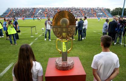 Apsurd! Isti trener vodit će dva kluba u identičnoj fazi Kupa?