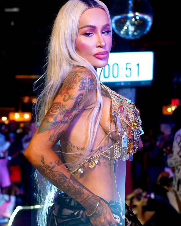 Potrošila je više od milijun eura na izgled, ali kaže da joj se najviše isplatilo prestati piti