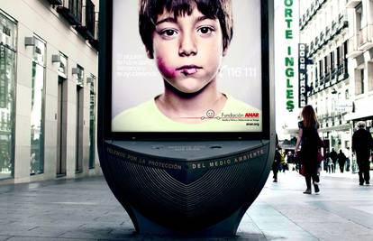 Pametni oglas: Broj za pomoć vide djeca, ali ne i zlostavljači