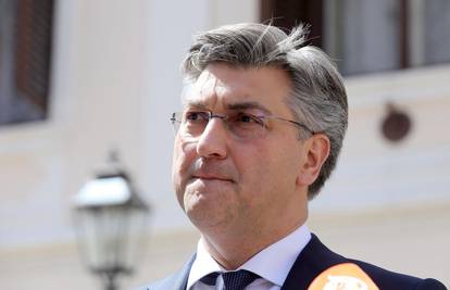 Plenković potpisao odluku o razrješenju Damira Krstičevića