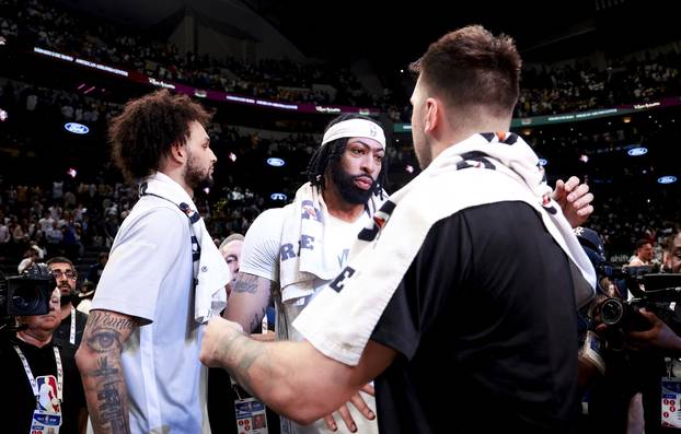 NBA: Los Angeles Lakers at Dallas Mavericks