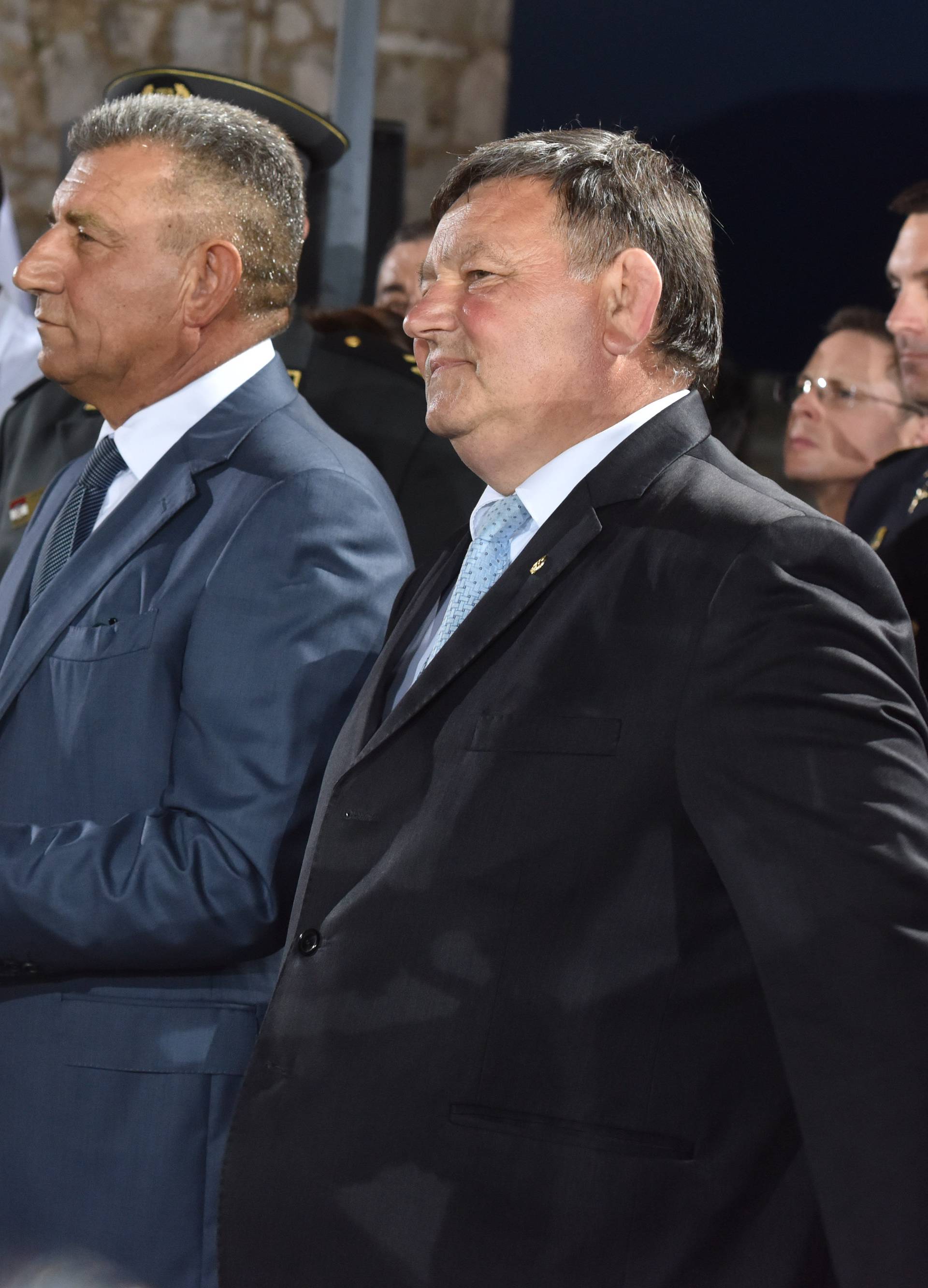 Knin: Predsjednica odlikovala generale Markača i Gotovinu