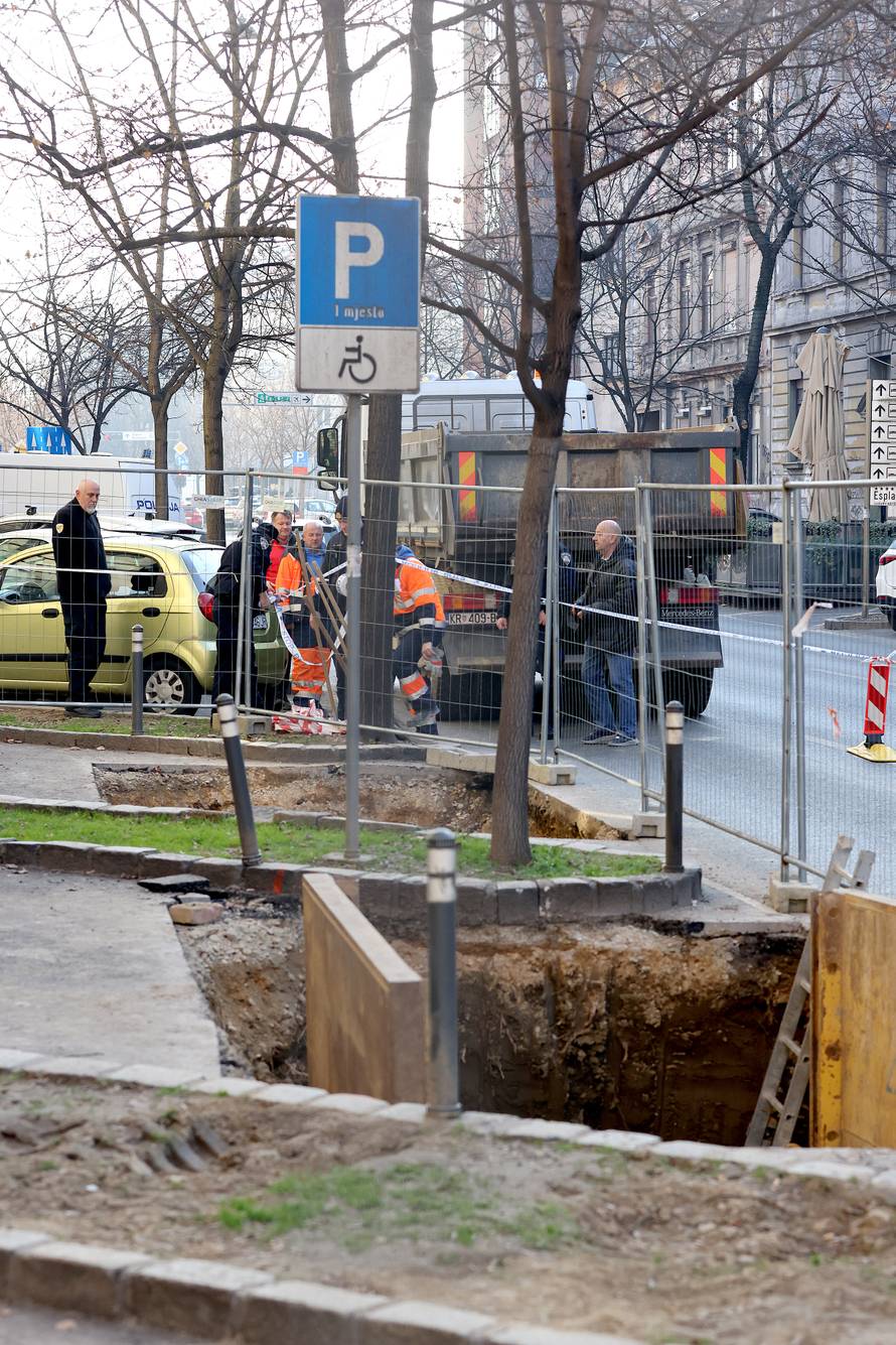 Zagreb: Pod jakim policijskim osiguranjem nastavljena izgradnja podzemnih spremnika u Žerjavićeva