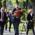 Izaslanstvo SDP-a položilo je vijenac na grob Ivice Račana na 16. obljetnicu njegove smrti