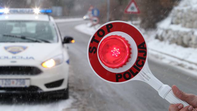 Vozači, oprez! Od 15. studenog vrijede nova pravila, kazne idu od 1000 do čak 15 tisuća kuna