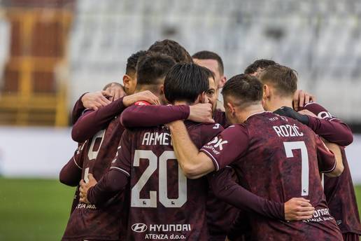 VIDEO Hajduk - Istra 1-2: Gosti &scaron;okirali 'bile' u ludoj utakmici!