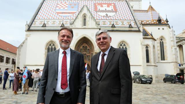 Zagreb: HDZ predao izborne liste DIP-u