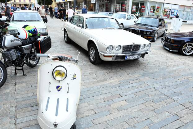 Sisak: Održani tradicionalni 34. Oldtimer susreti 