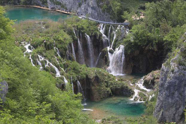 Turisti na Plitvicama