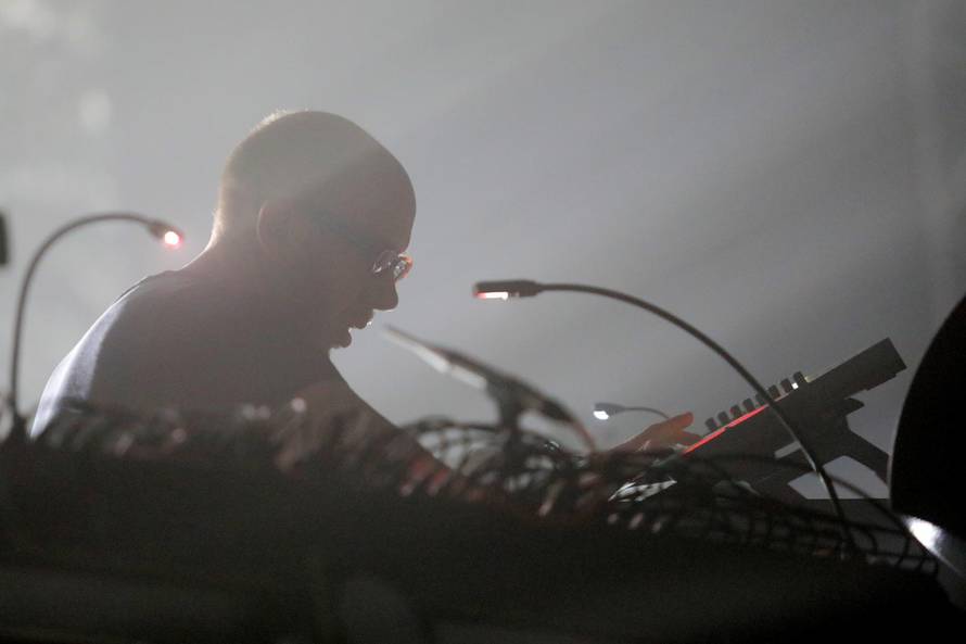 Zagreb: Manchesterski DJ duo The Chemical Brothers odrÅ¾ao koncert u Domu sportova