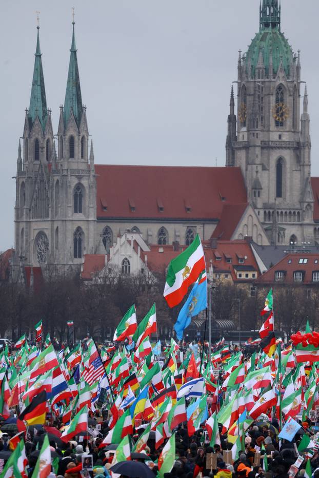 Demonstration against the Iranian government under the motto 'Freedom for Iran', in Munich