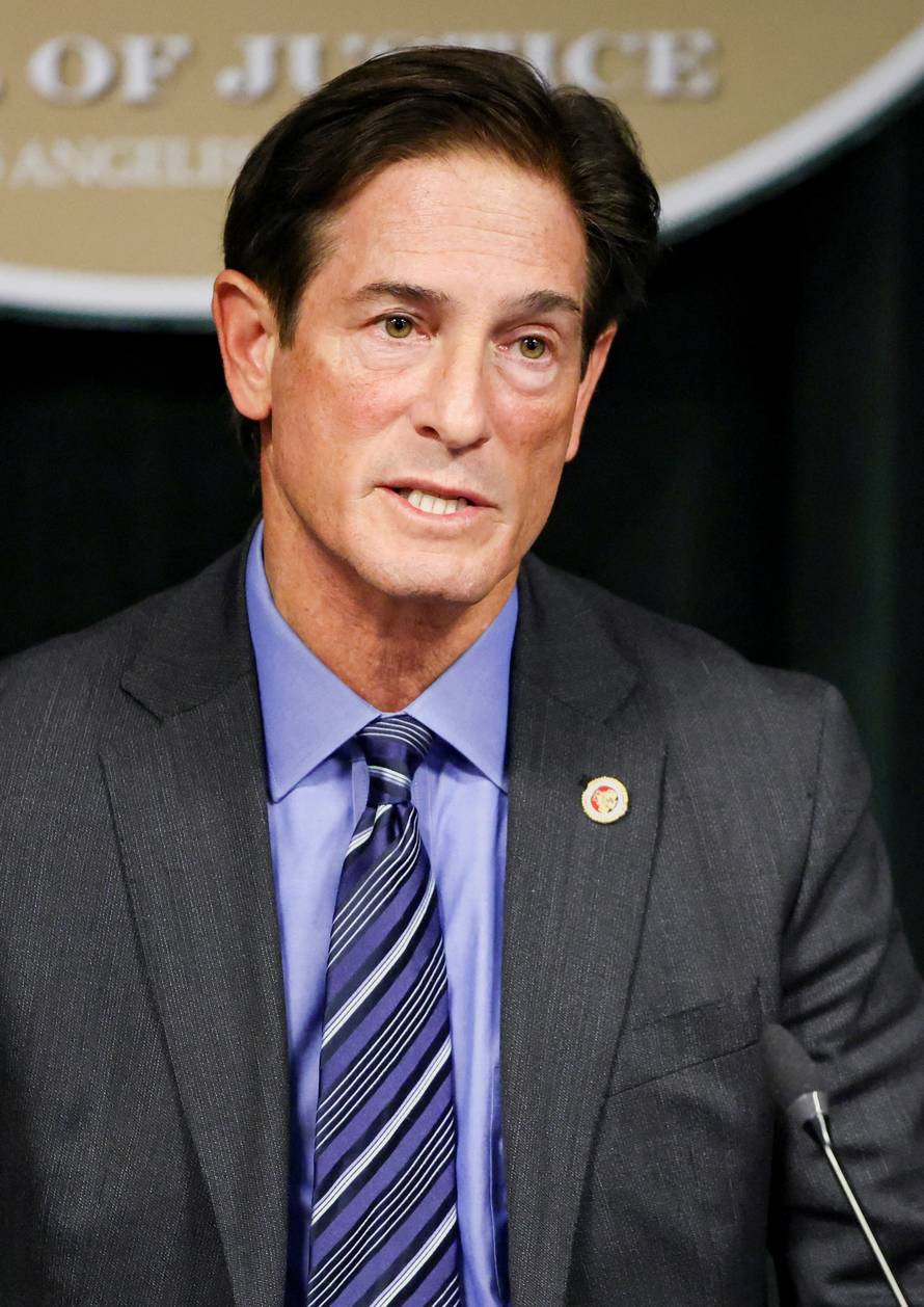 Nick Reiner held in jail on homicide charges over murder of his parents