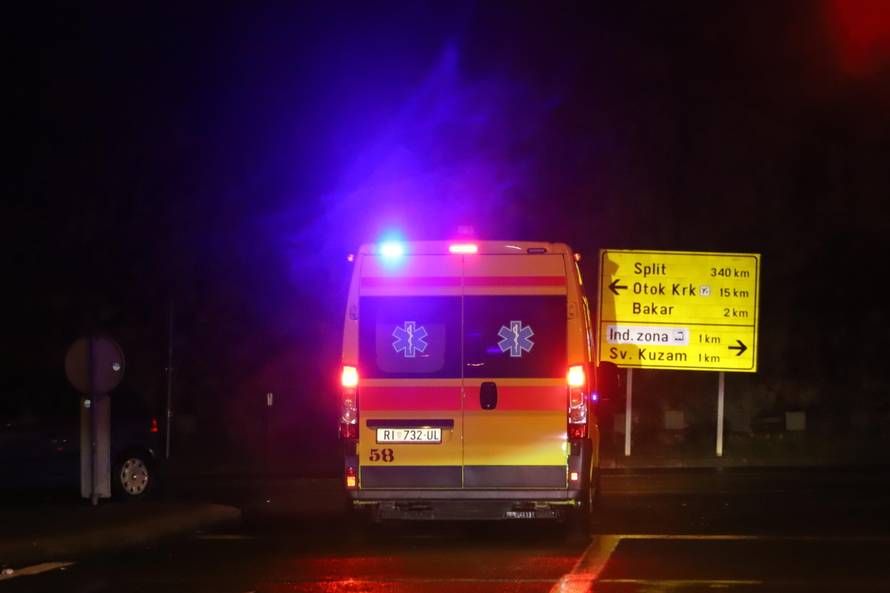 Vozač Honde teško ozlijeđen u sudaru s Audijem kod Bakarca