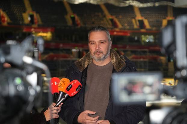 Obilazak Beogradske arene u kojoj  se  postavlja  bazena u kome će se igrati utakmice 37. EP u vaterpolu 