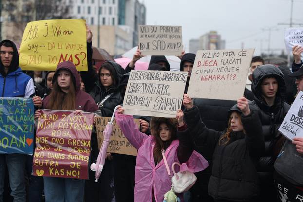 Sarajevo: Treći dan prosvjeda nakon teške tramvajske nesreće, prosvjednici blokirali promet kod SCC-a