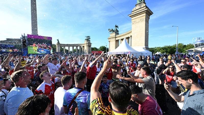 Evo zašto se finale Lige prvaka igra u novom terminu. Reagirali i 'vatreni' pa pomaknuli trening