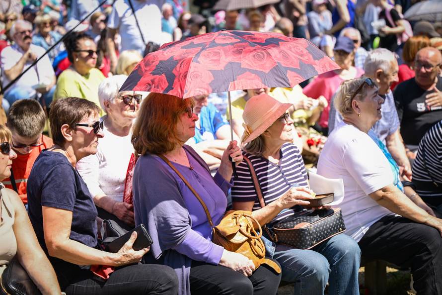 Zagreb: Atmosfera na koncertu na proslavi Međunarodnog praznika rada na Maksimiru
