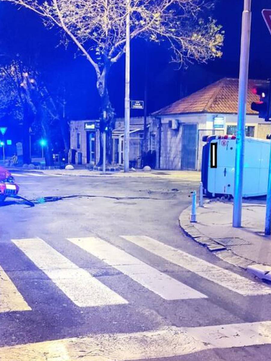Krš i lom u Spllitu: Sudarila se tri vozila, dvoje ljudi ozlijeđeno